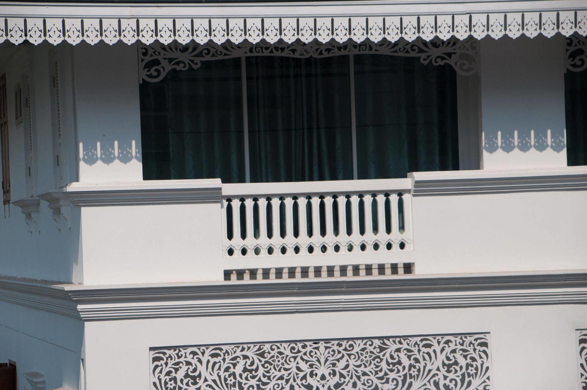 Dharasom' S Colonial House Hotel Bangkok Ngoại thất bức ảnh